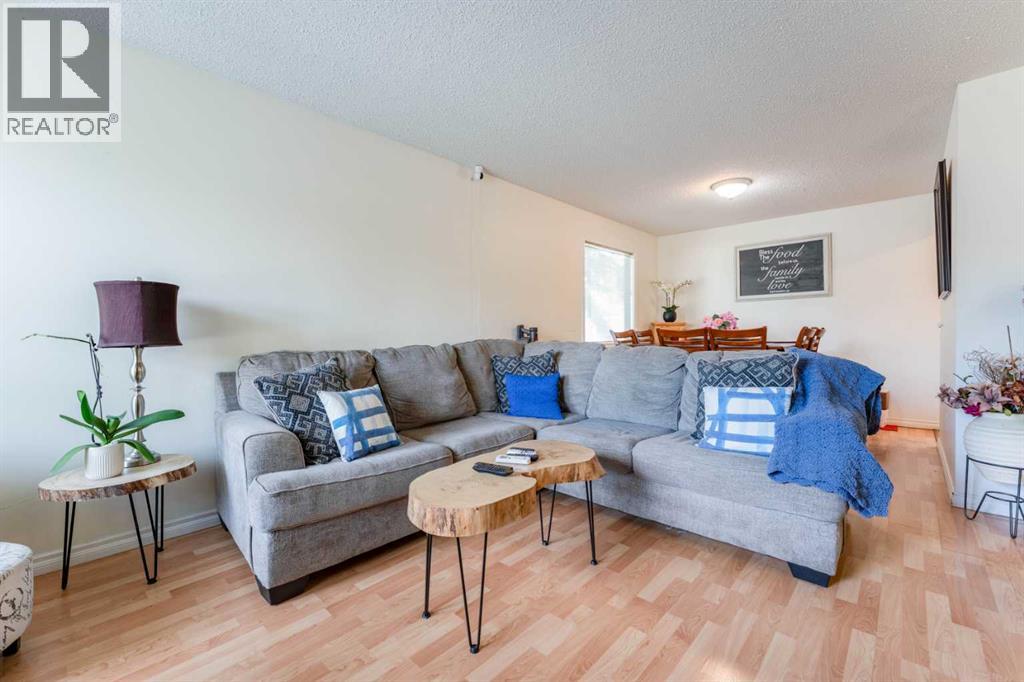 9611 24 Street SW - 6