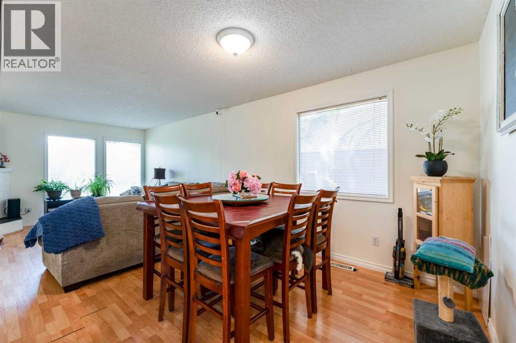 9611 24 Street SW - 13