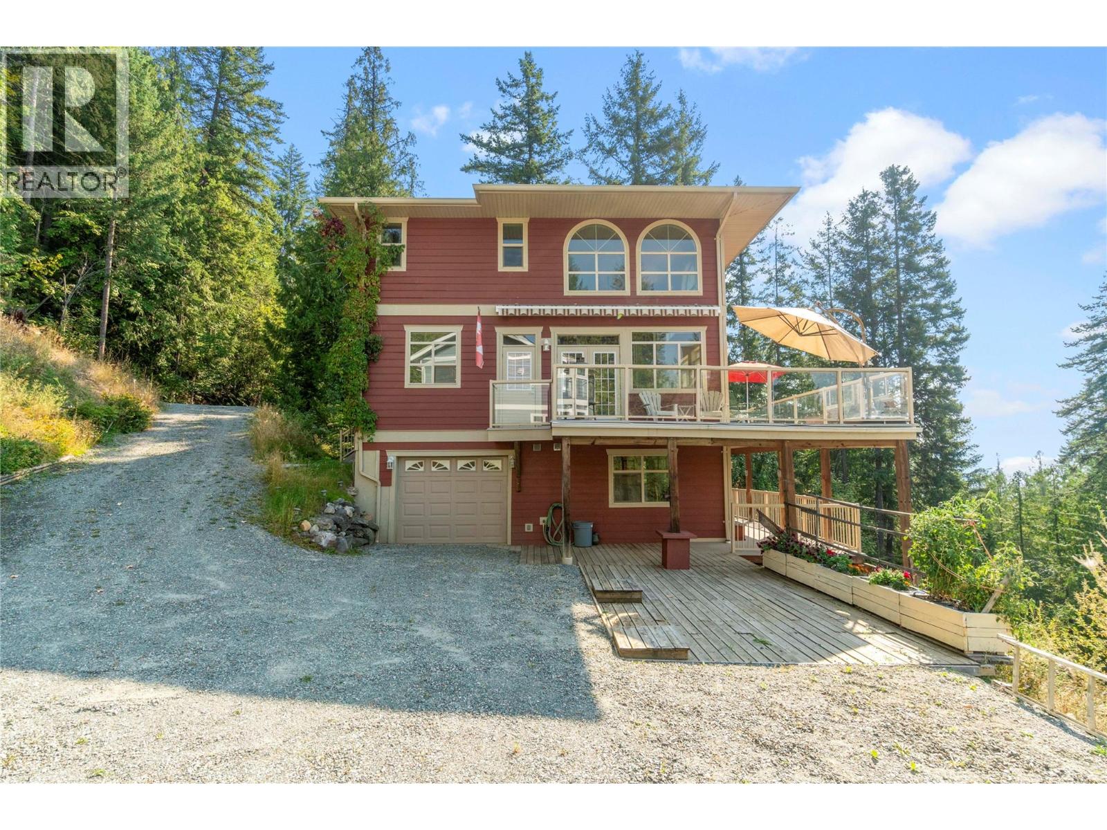7666 Lichen Road - 2