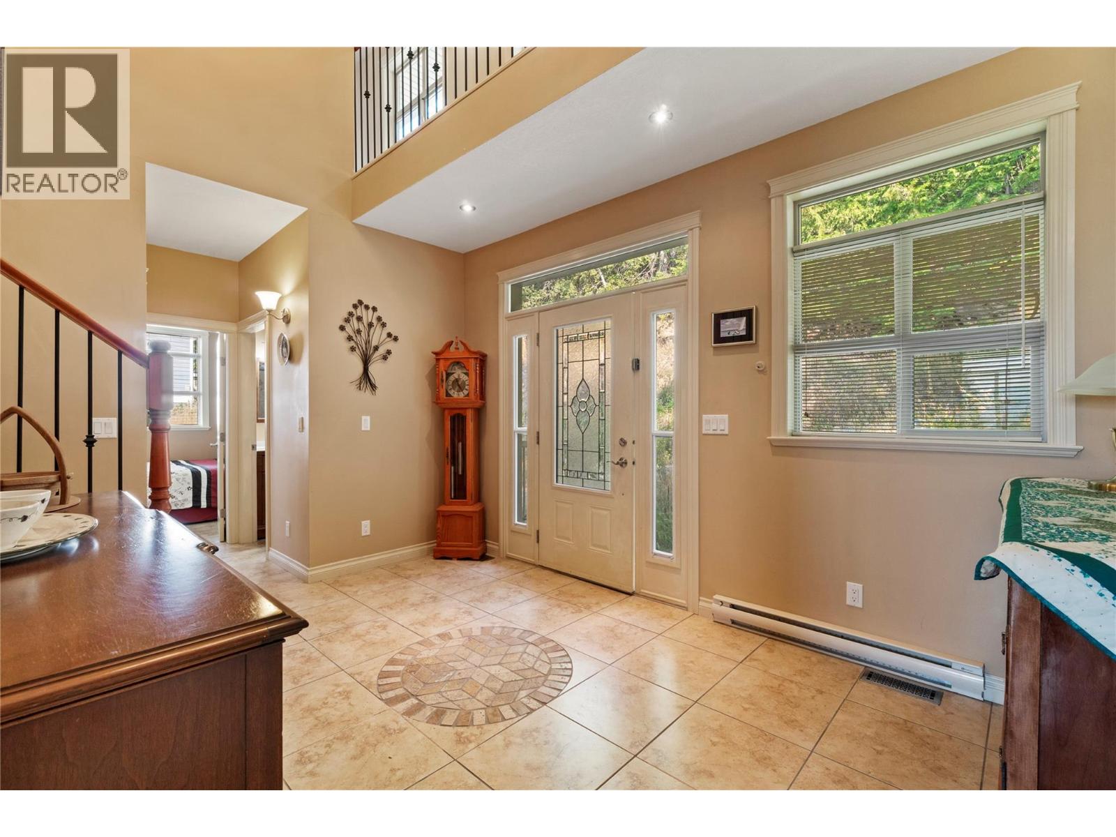 7666 Lichen Road - Image 6
