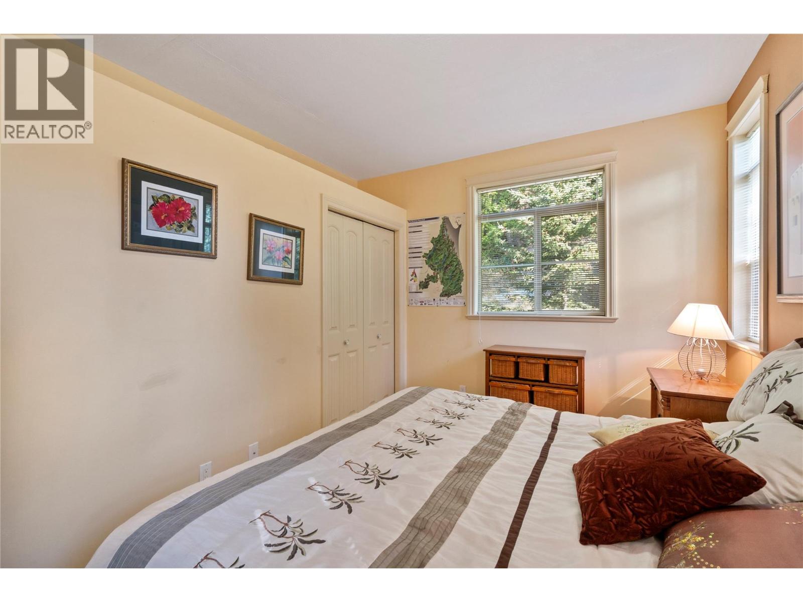 7666 Lichen Road - Image 40