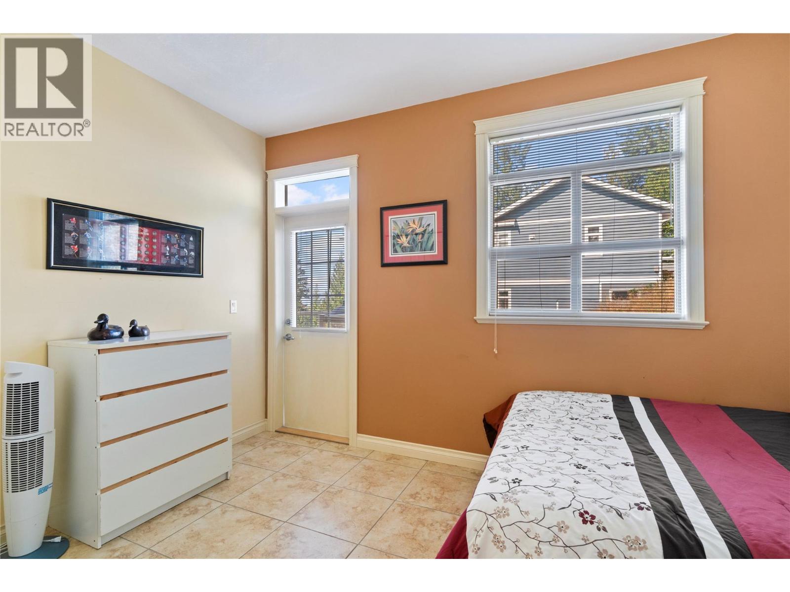 7666 Lichen Road - Image 46