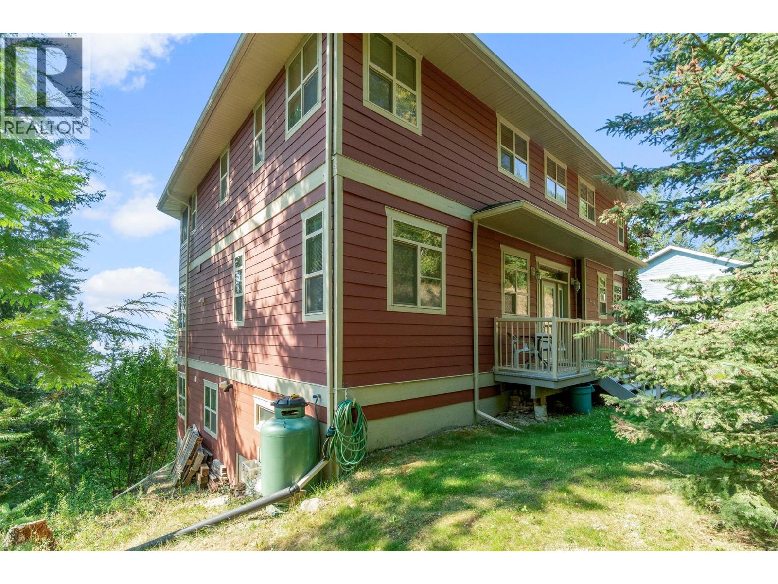7666 Lichen Road - 77