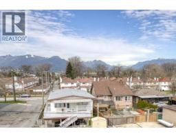2 2425 Kitchener Street, Vancouver, BC V5K3C4 Photo 30