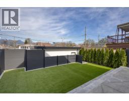 2 2425 Kitchener Street, Vancouver, BC V5K3C4 Photo 32