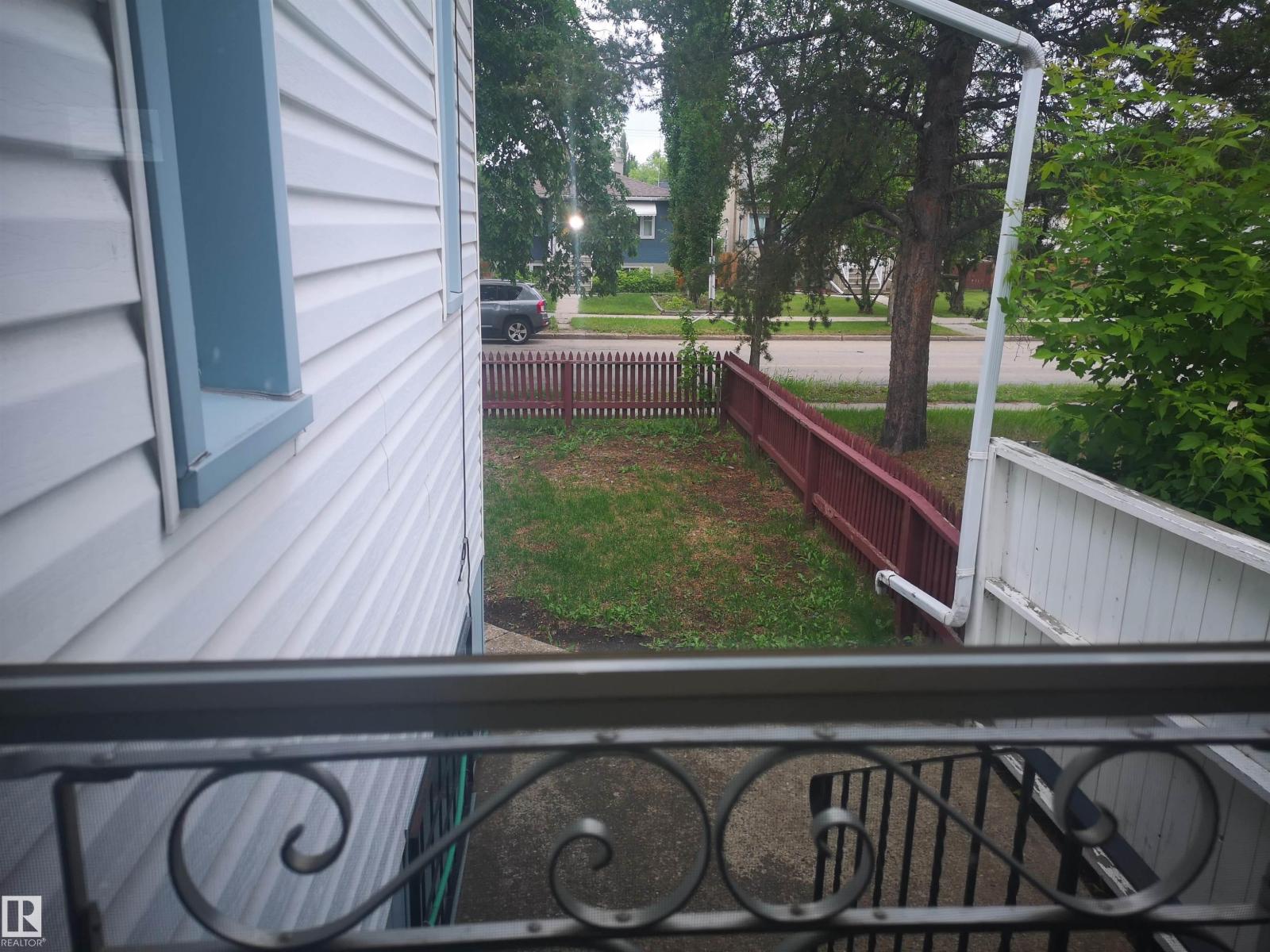 8751 76 AV NW NW — photo 15