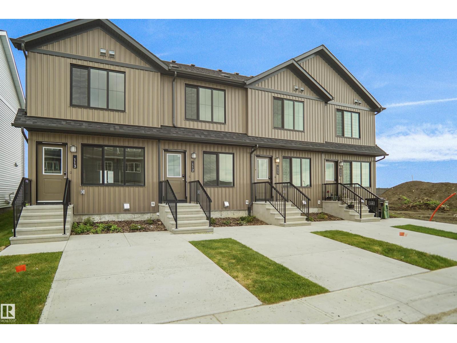 #18 3705 141 ST SW - 1