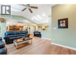1763 Martini Way, Qualicum Beach, BC V9K2S3 Photo 48