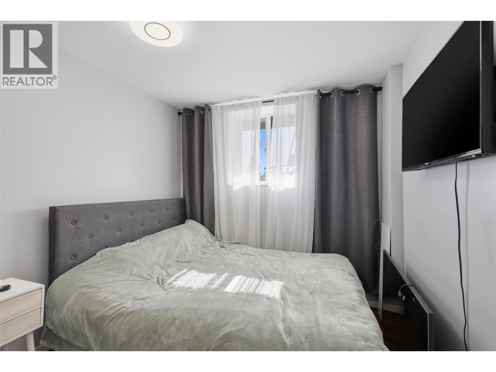 #70 1605 Summit Drive - 29
