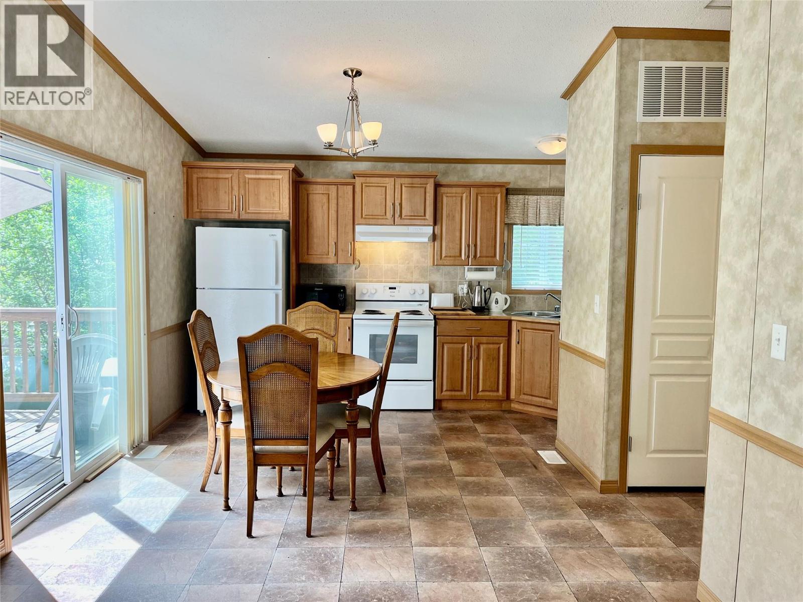 313 1st Avenue NW - 9