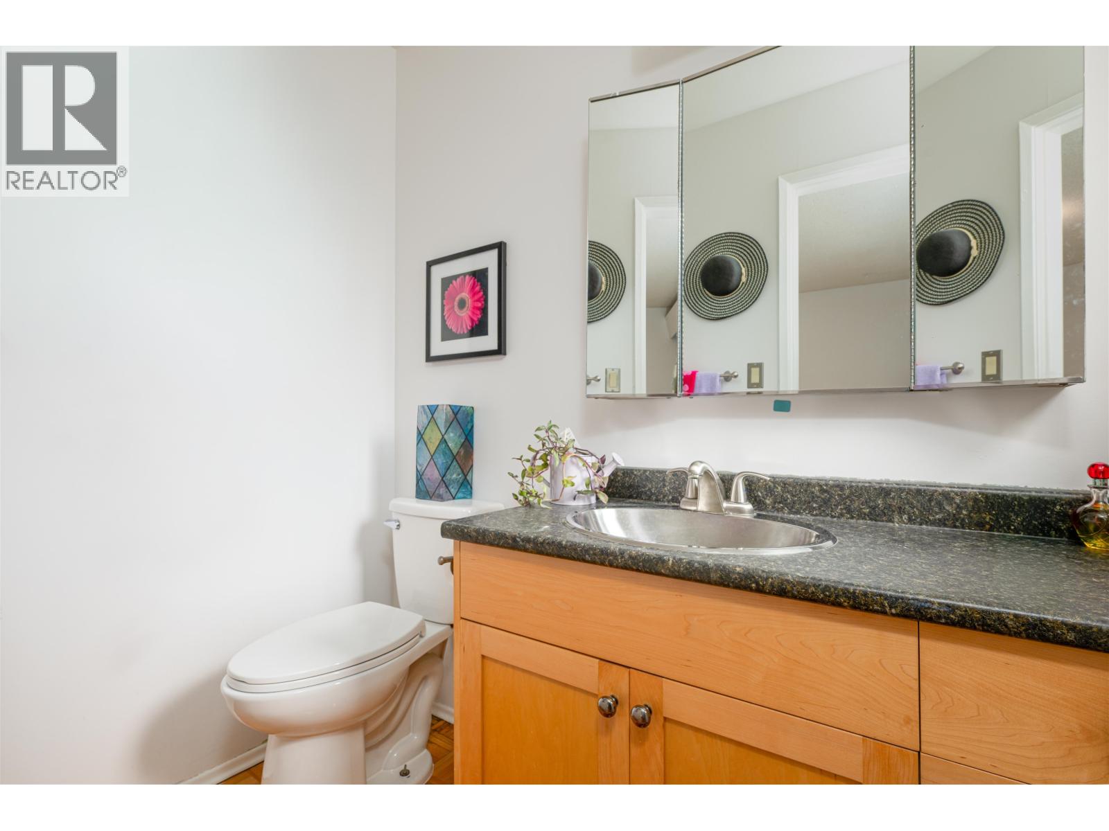 Photo 17 of 40 — 1502 ASH STREET · Prince George, BC