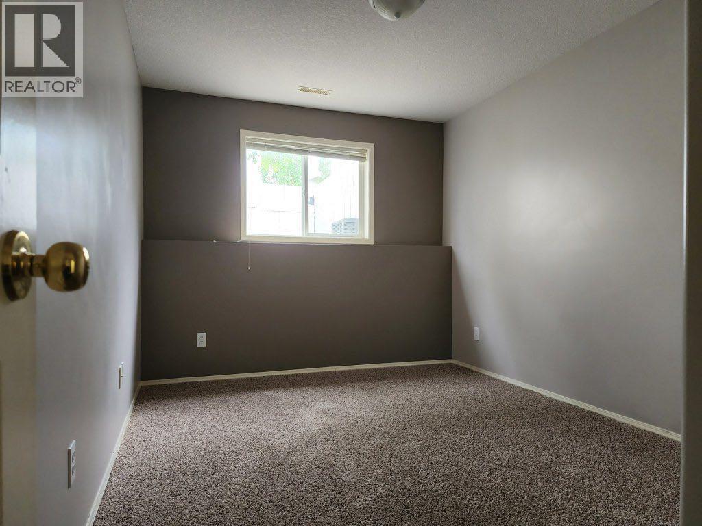 67 Blackfoot Boulevard W — photo 26