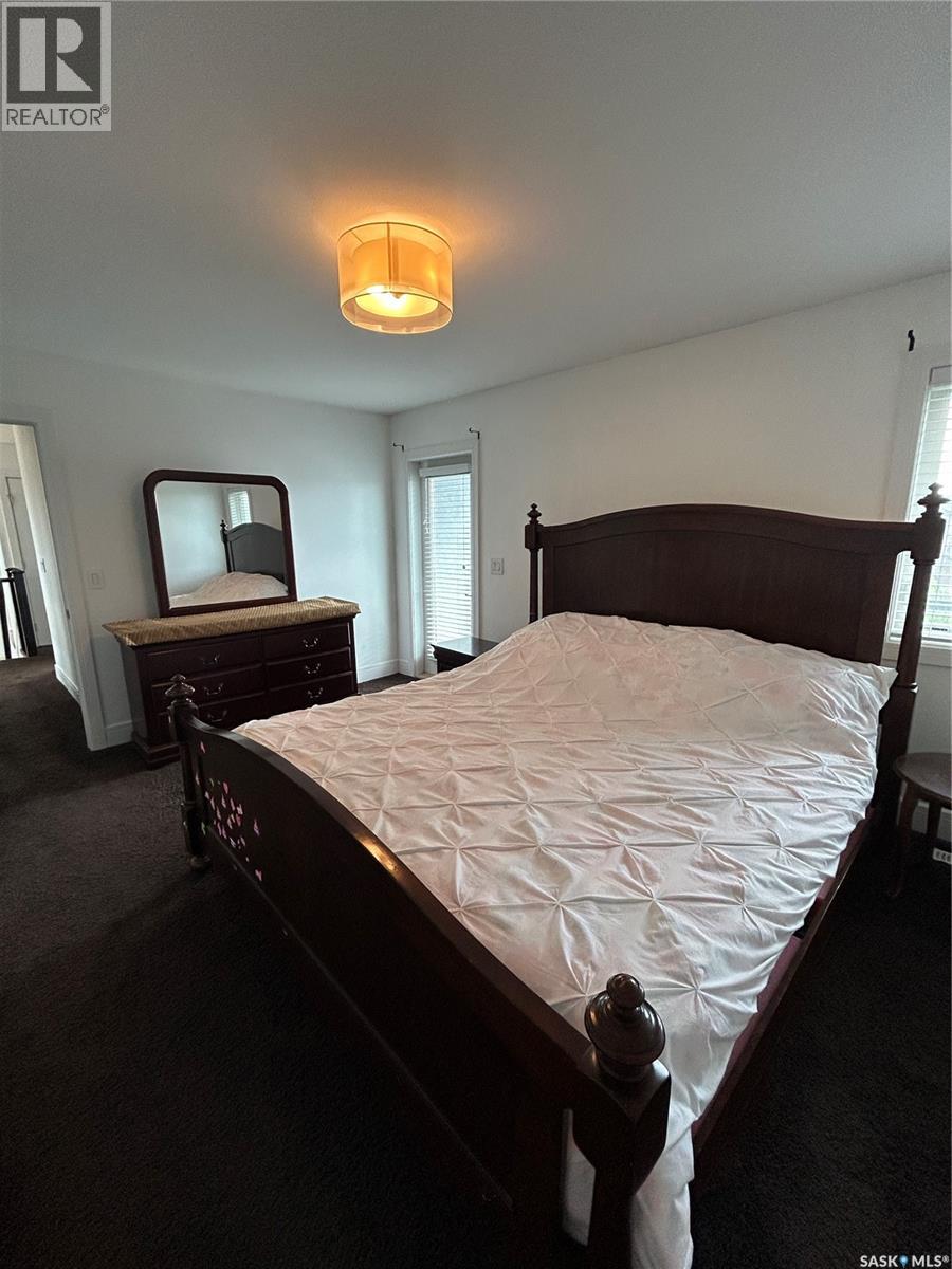 242 Pohorecky STREET — photo 16