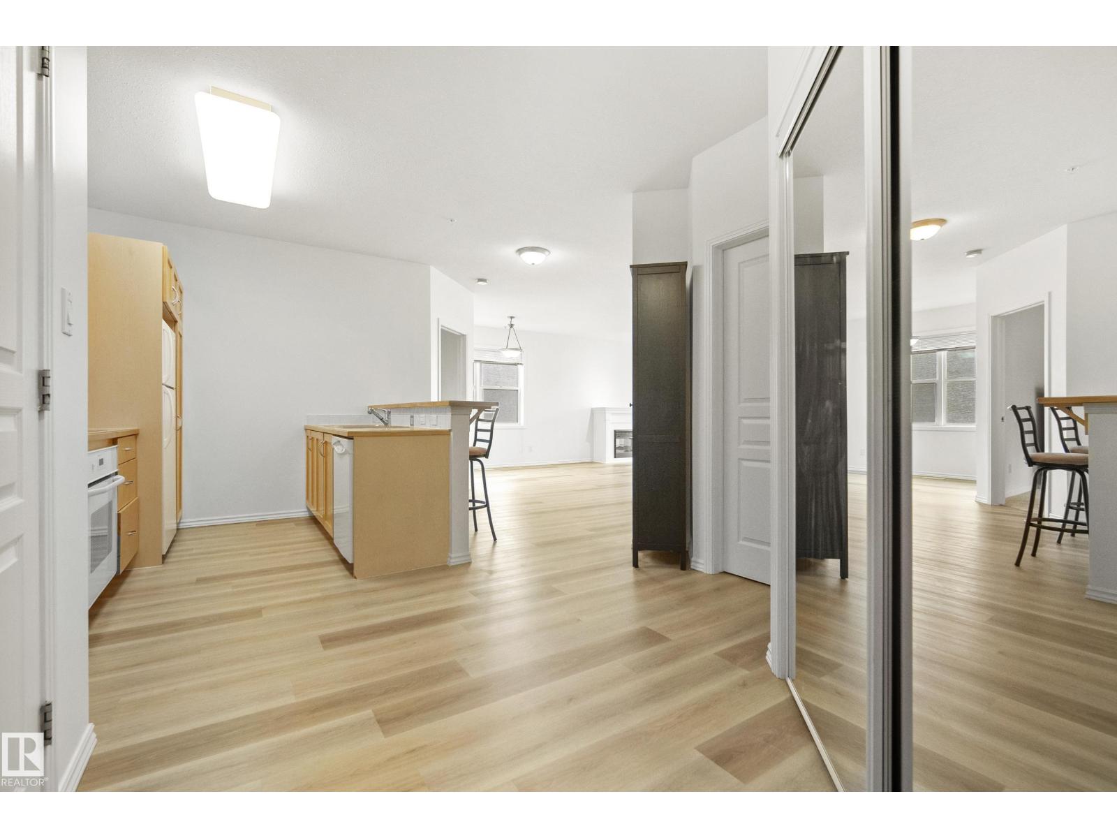 #317 11039 83 AV NW - photo 3
