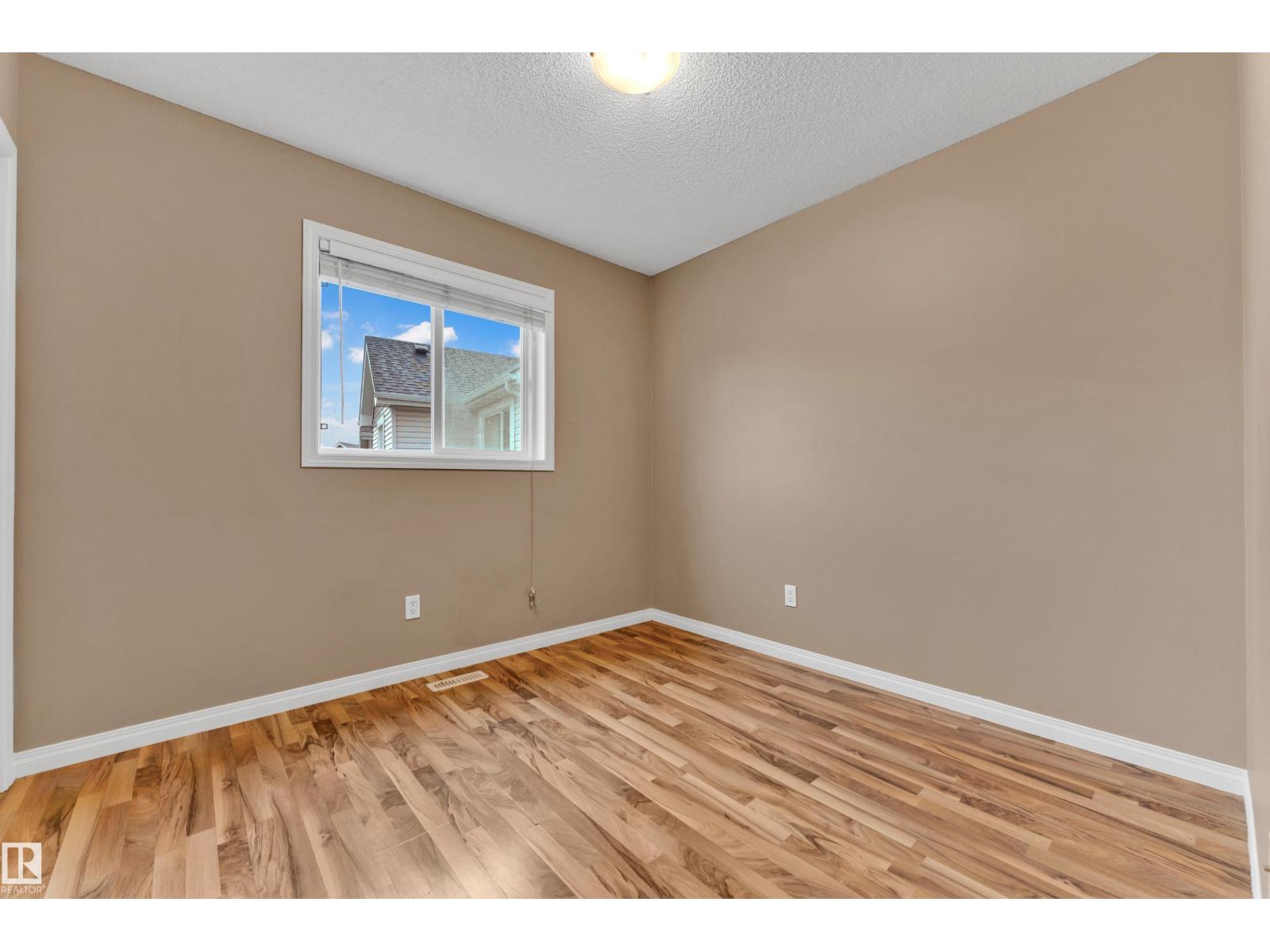 1328 80 ST SW - 15