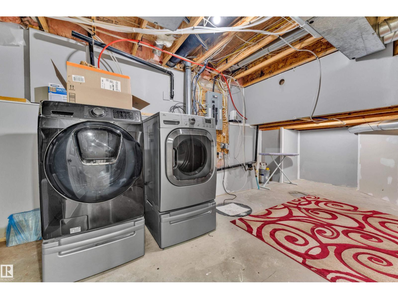 1328 80 ST SW - 24