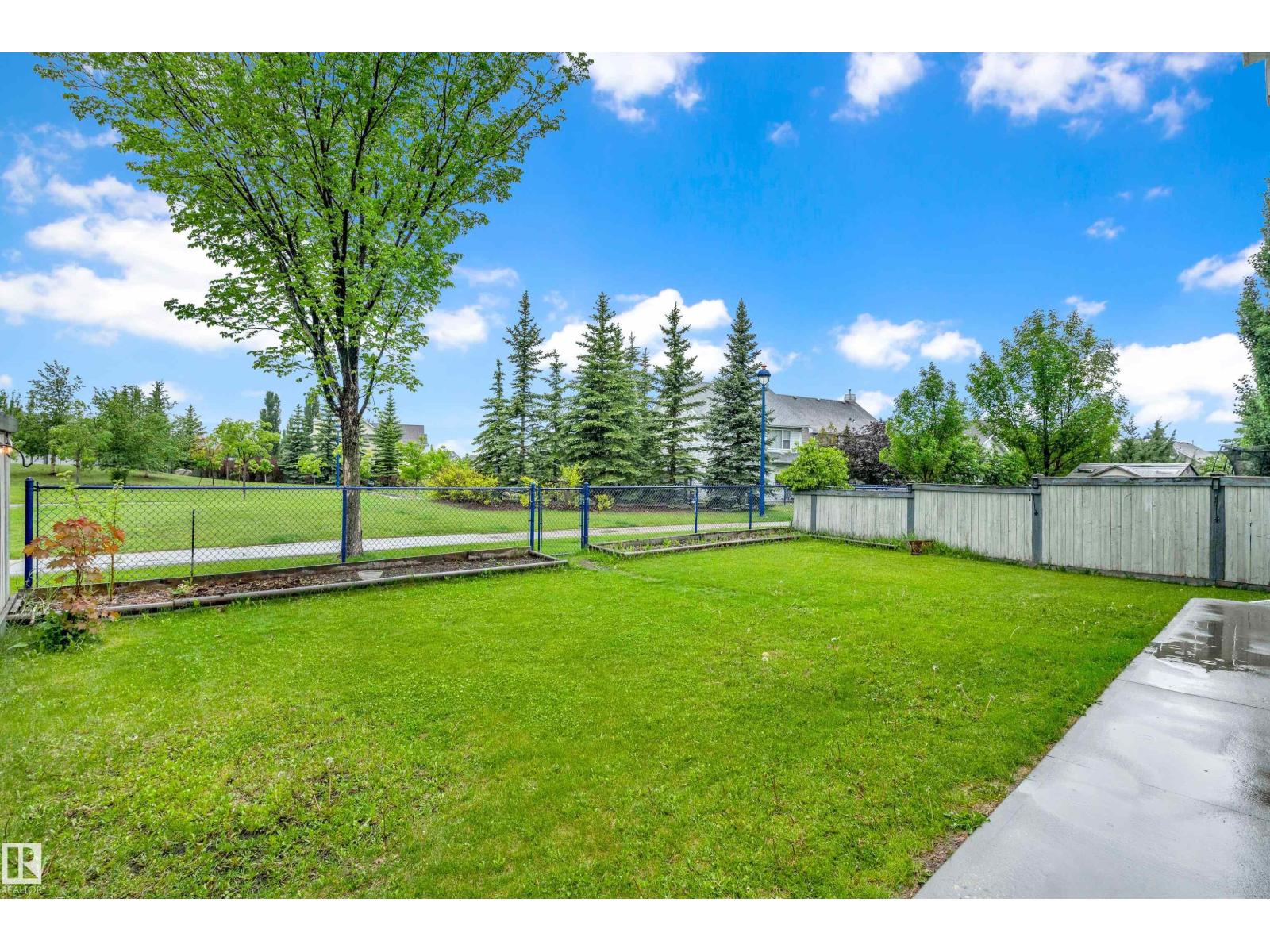 1328 80 ST SW - 25