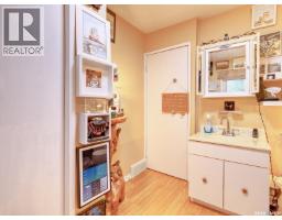 125 5th Avenue W, Rosetown, SK S0L2V0 Photo 33