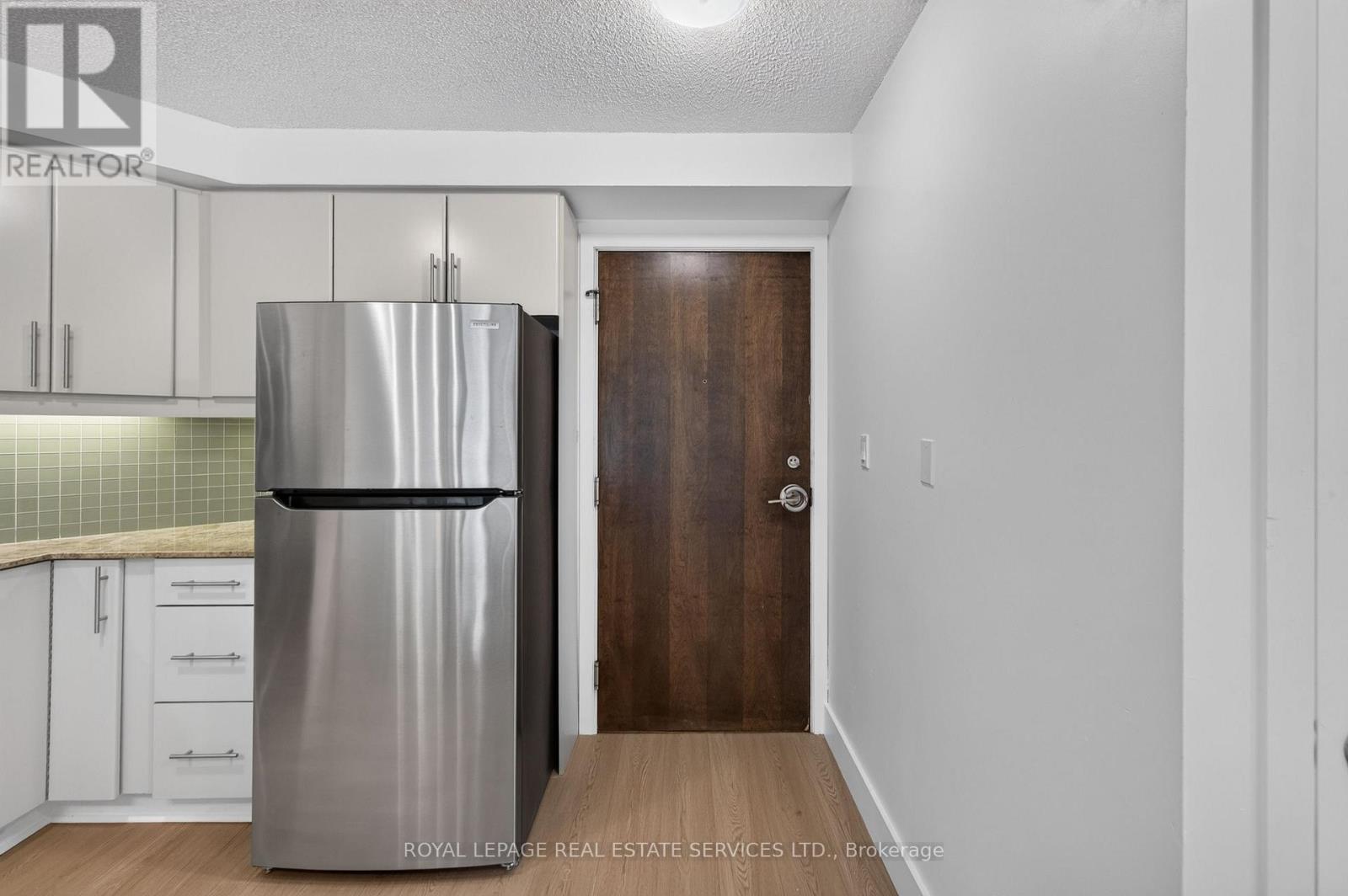 #1204 18 HARBOUR STREET - 5