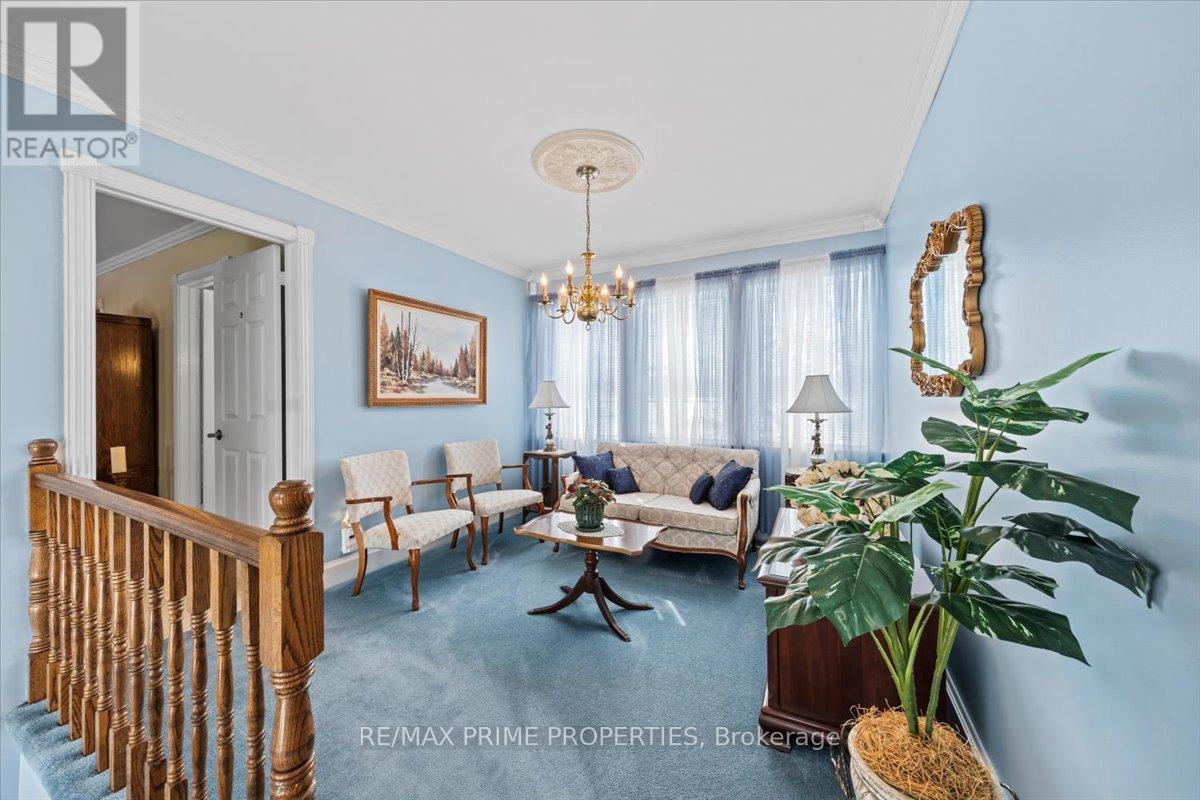 1530 ROYAL ORCHARD DRIVE - 19