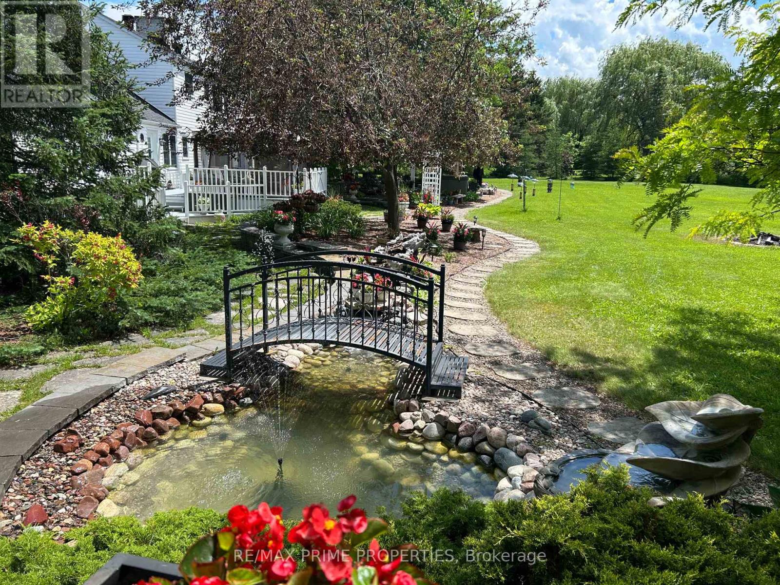 1530 ROYAL ORCHARD DRIVE - 39
