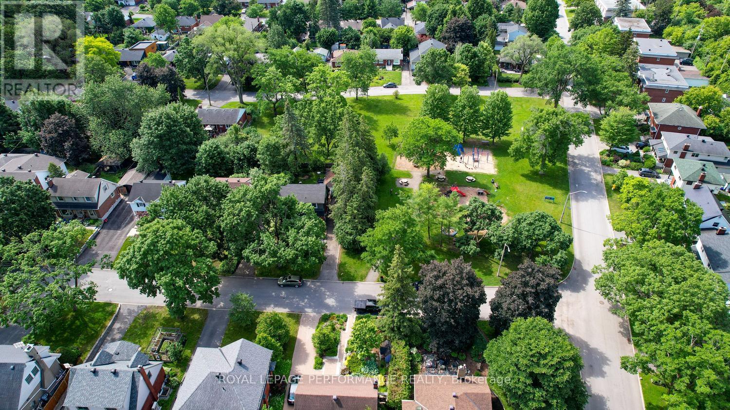 4 Bed, 2 Bath House for Sale in Ottawa – 140 BEGONIA AVENUE, Ottawa – MLS# X13434744 - Image 40