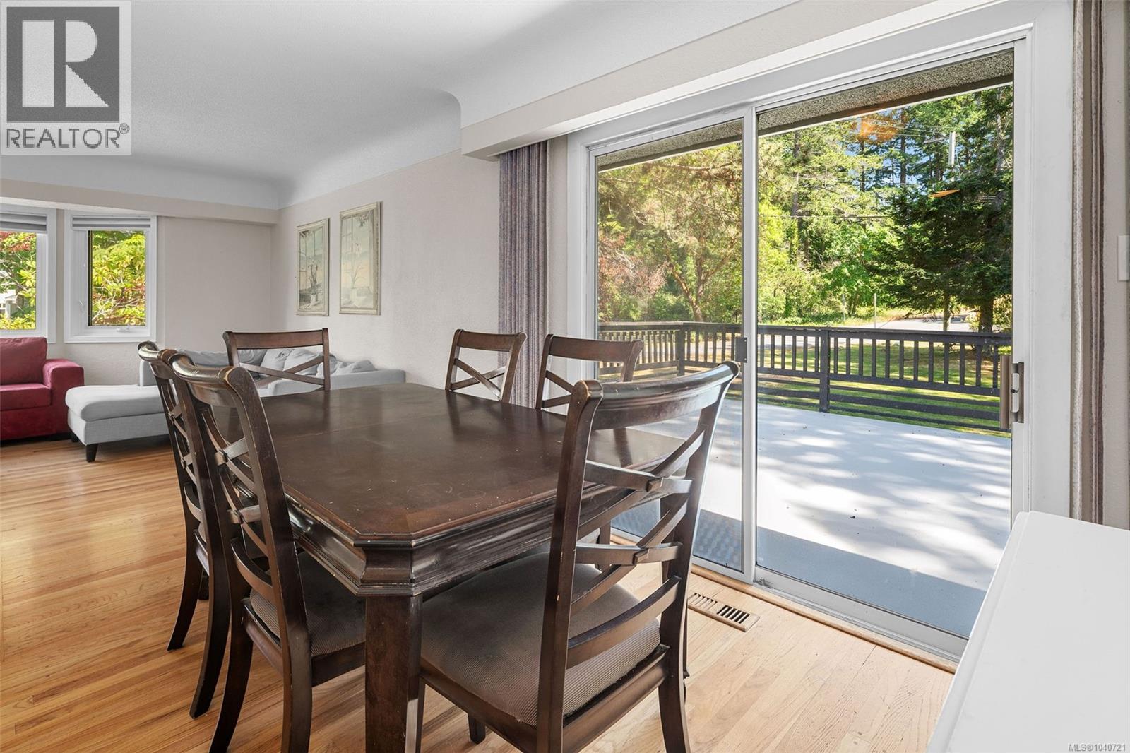 3990 Haro Rd - 17