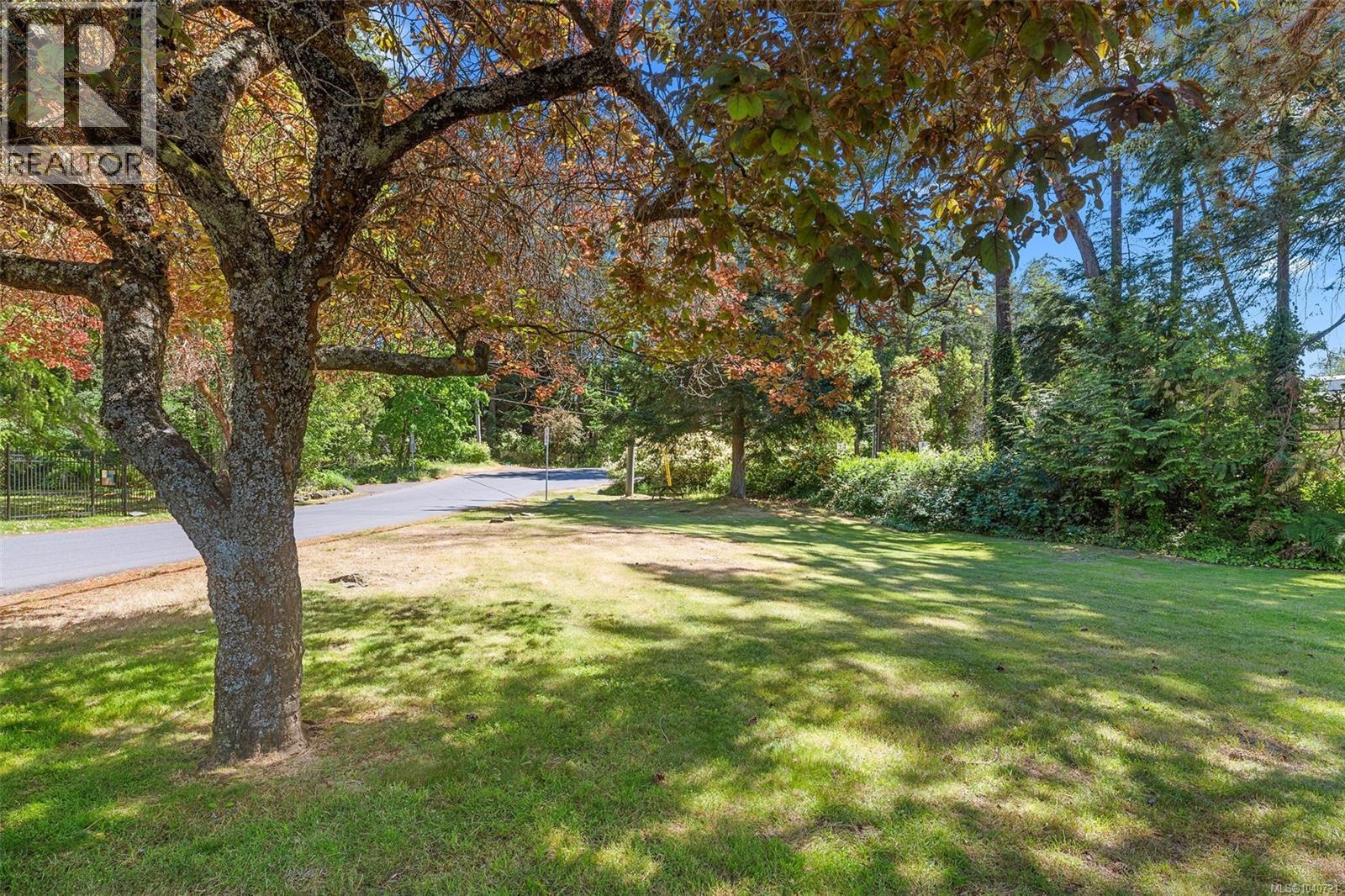 3990 Haro Rd - 57