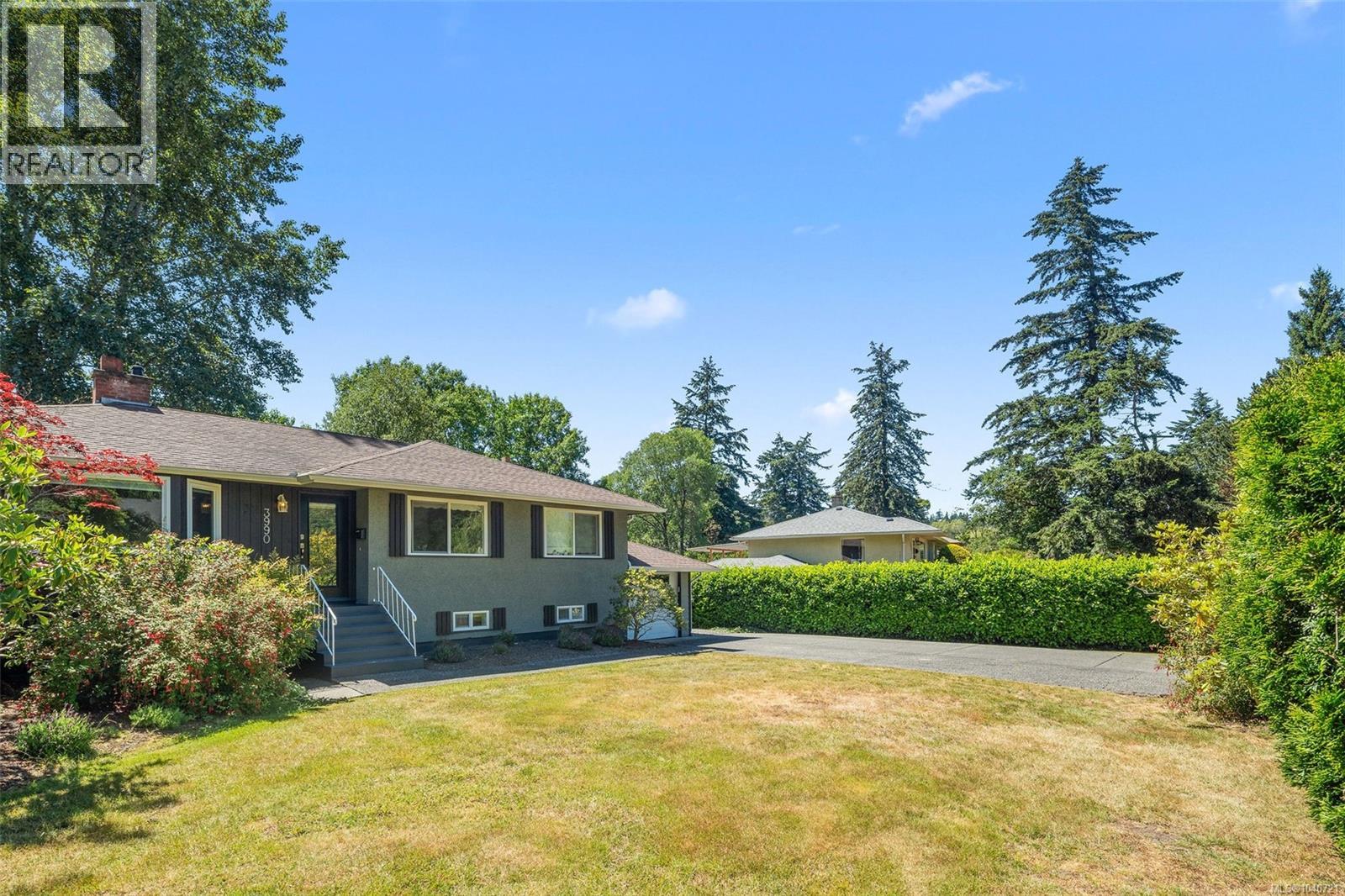 3990 Haro Rd - 60