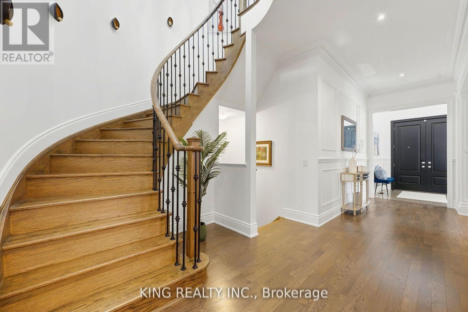 76 CHESNEY CRESCENT - 5