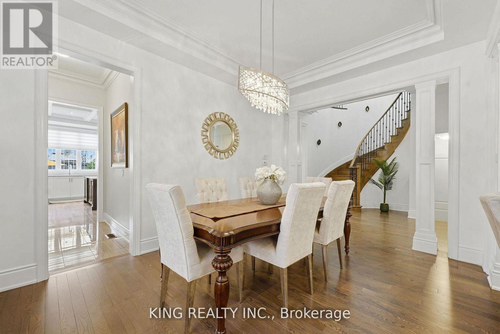 76 CHESNEY CRESCENT - 8