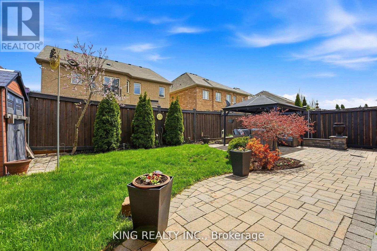 76 CHESNEY CRESCENT - 46
