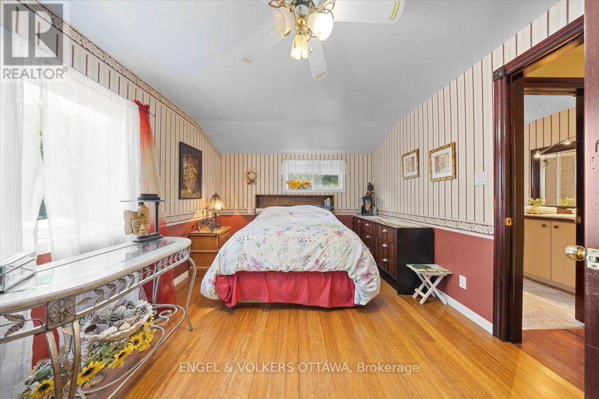 2 Bed, 2 Bath House for Sale in Ottawa – 2481 MANSE ROAD, Ottawa – MLS# X13464678 - Image 27