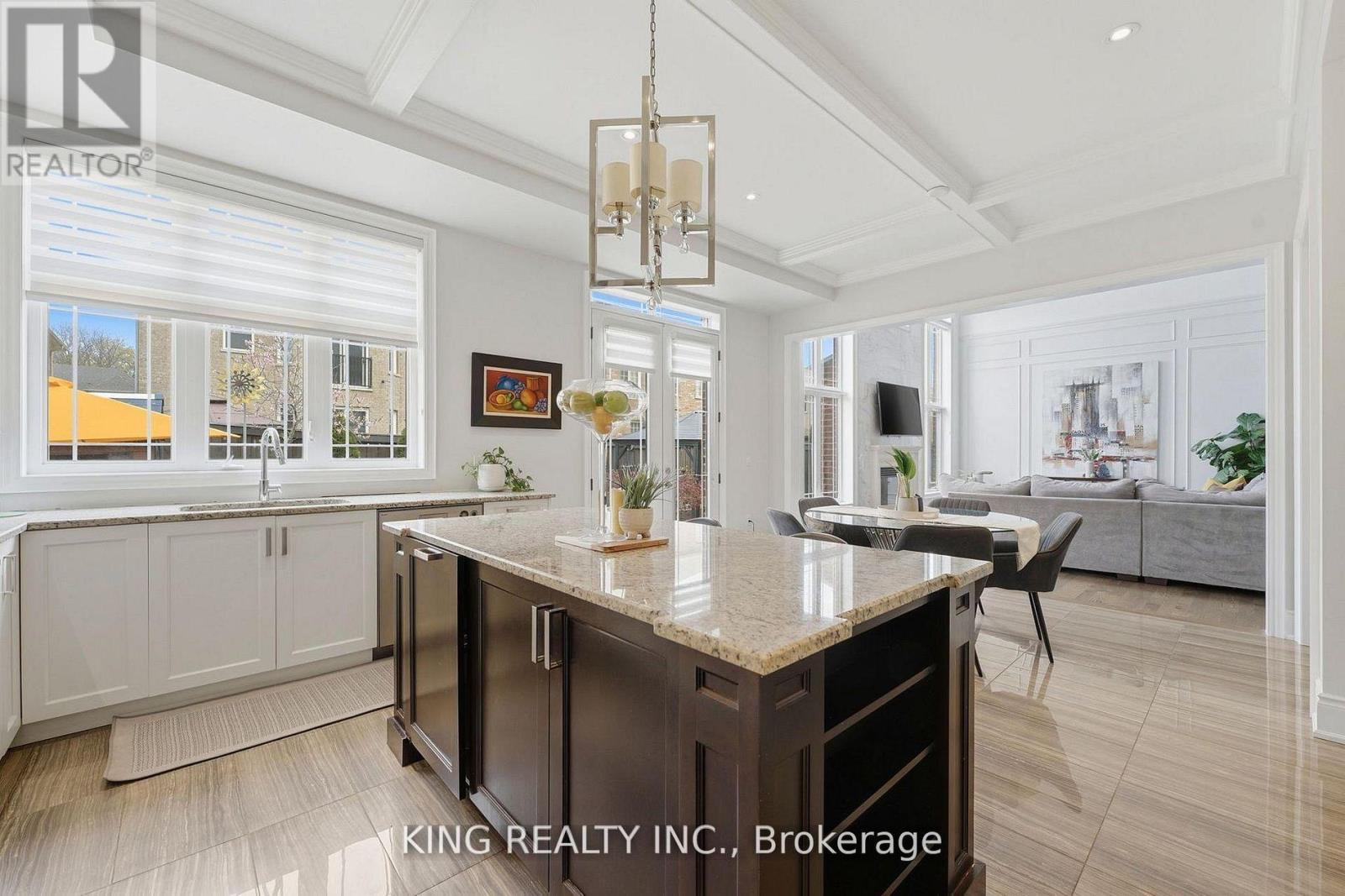 76 CHESNEY CRESCENT - 14