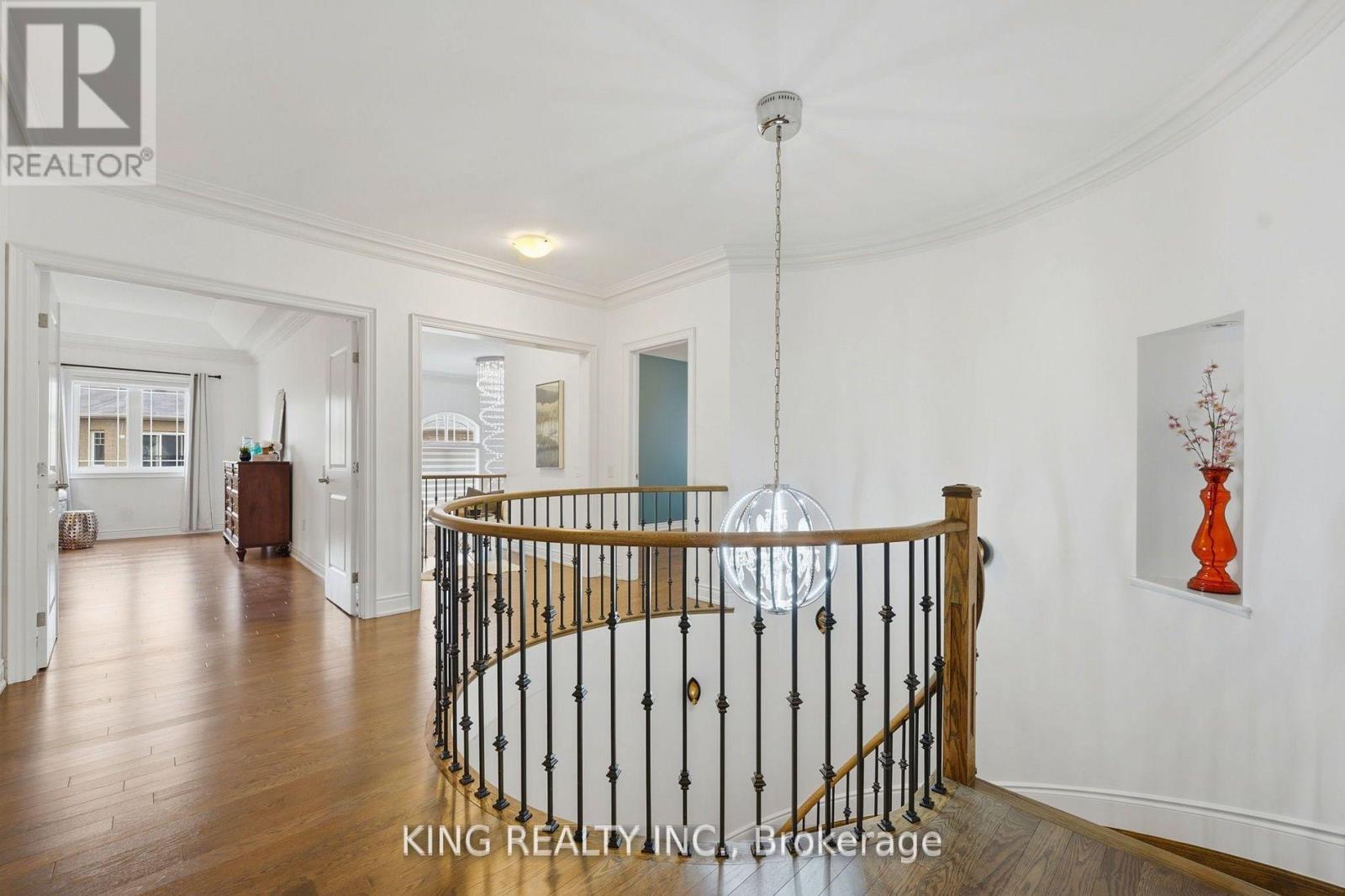 76 CHESNEY CRESCENT - 20