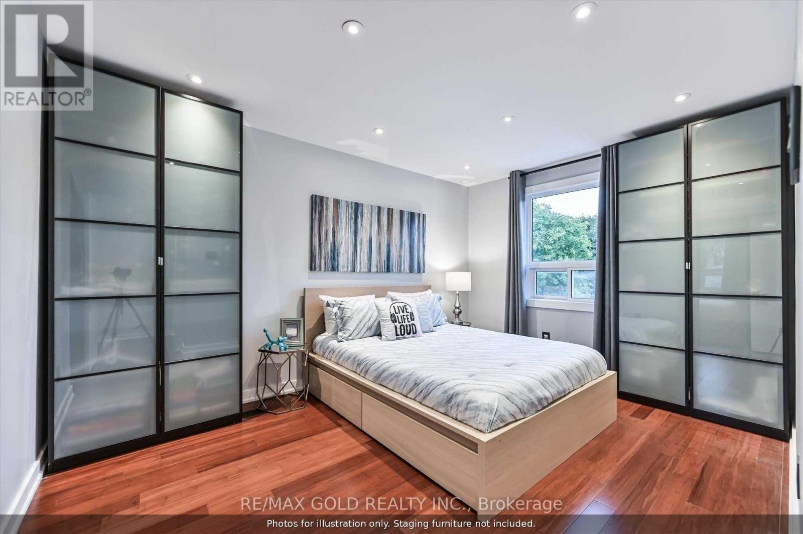 41 BROOKLAND DRIVE - 12