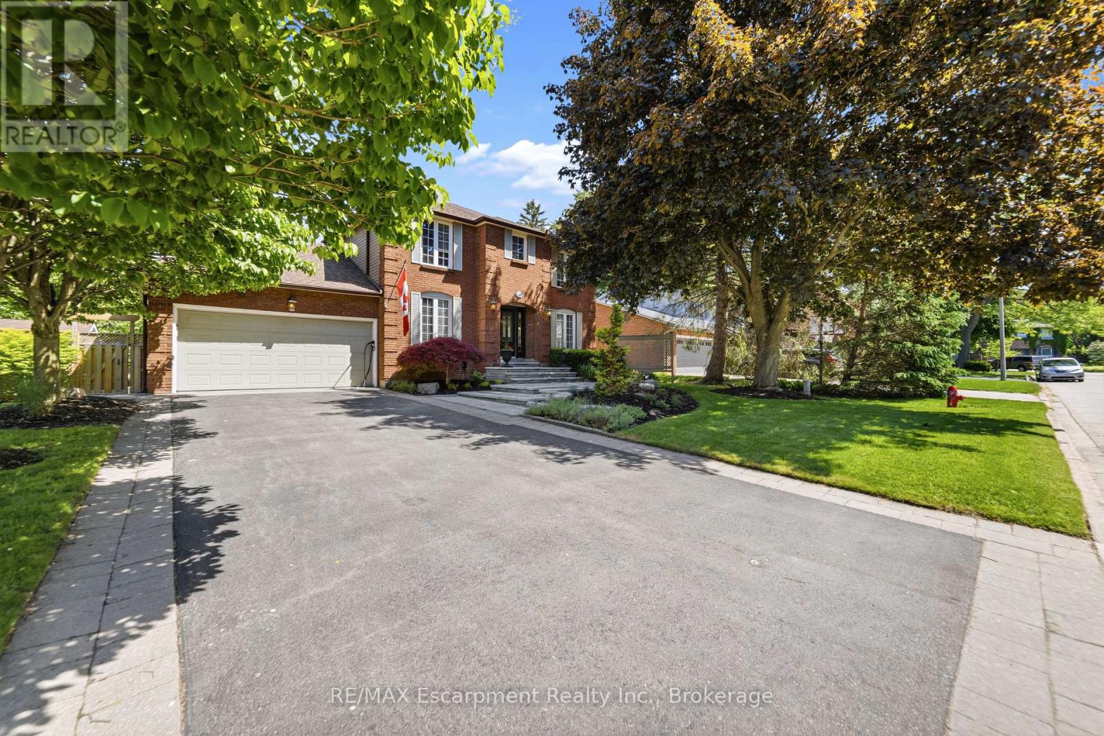 Photo of 449 Roymor Crescent