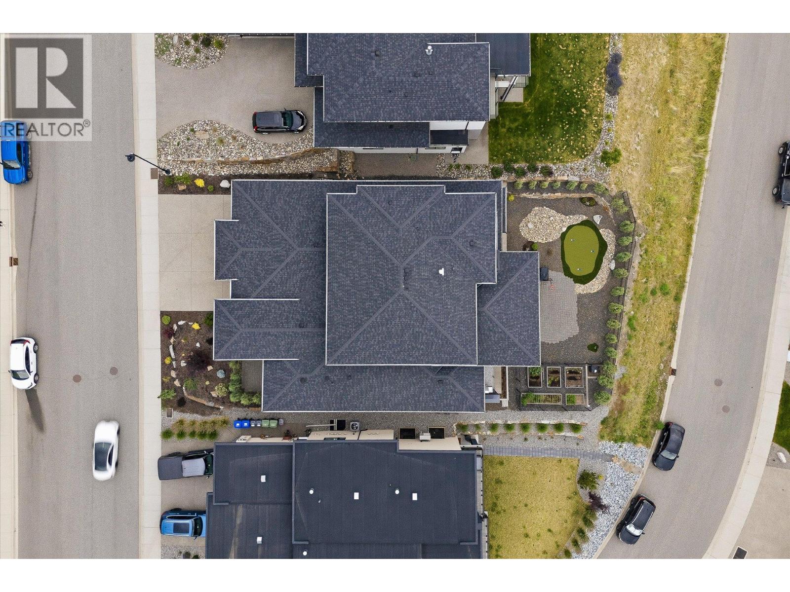 1088 Clarance Avenue, Kelowna