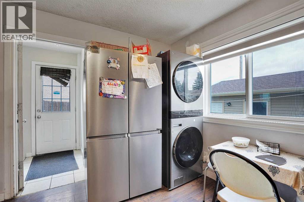 6515 Martingrove Drive NE — photo 15