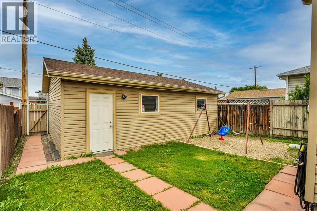 6515 Martingrove Drive NE — photo 44