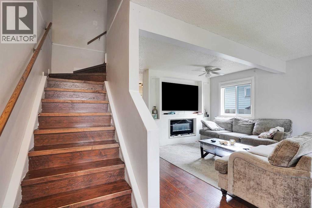 6515 Martingrove Drive NE — photo 6
