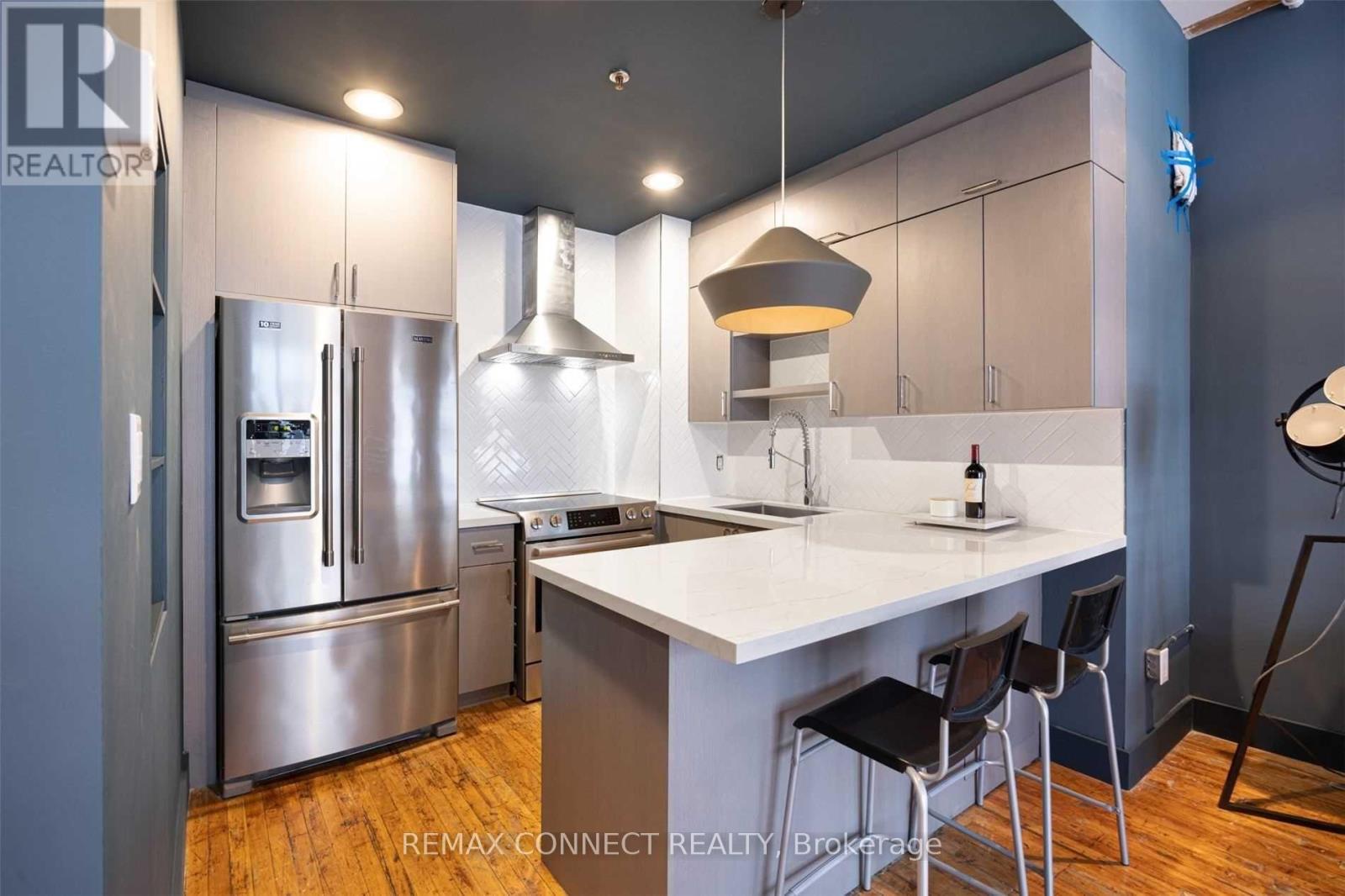 #301 90 SHERBOURNE STREET - 14