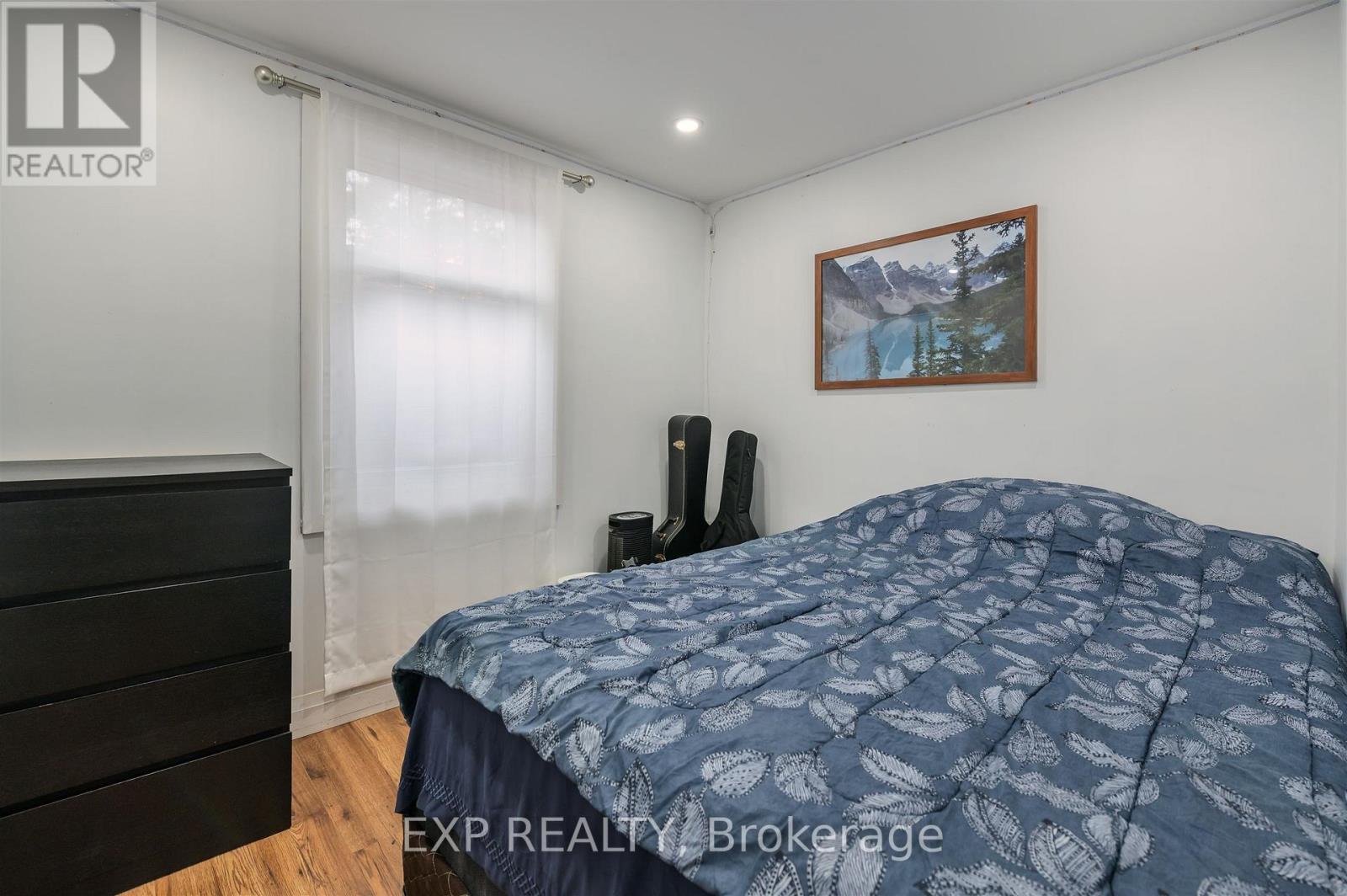829 ATHOL STREET - 15