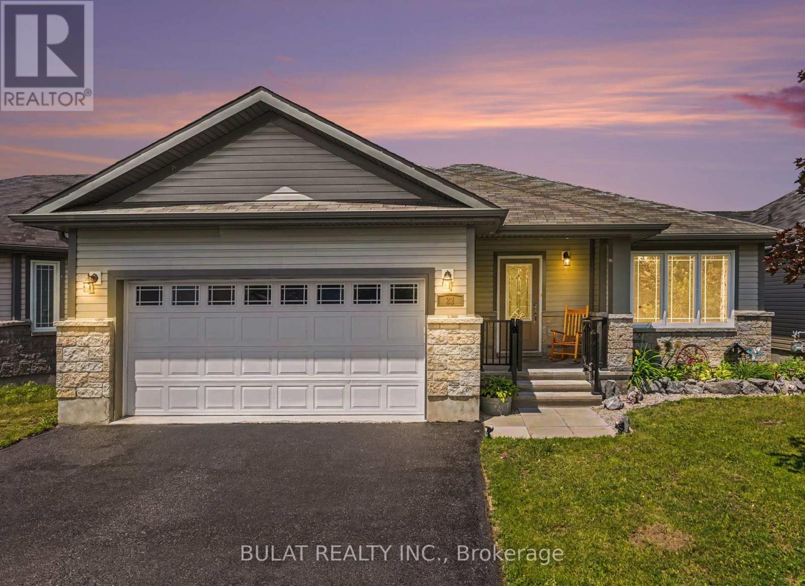 31 WESTERRA WAY - 1