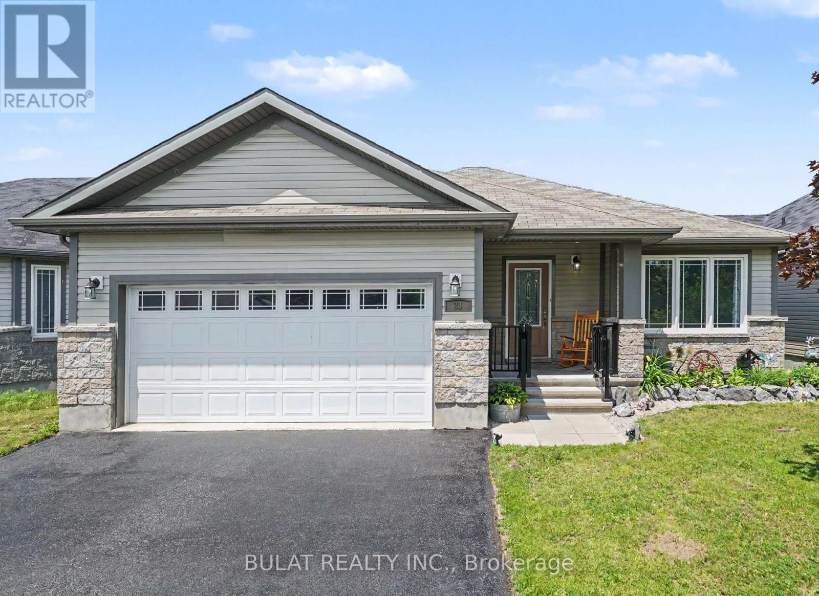 31 WESTERRA WAY - 2