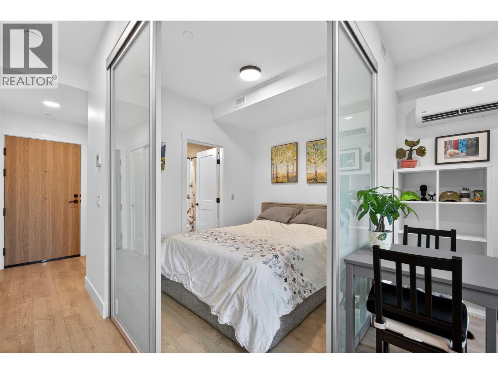 #211 620 Coronation Avenue - 12