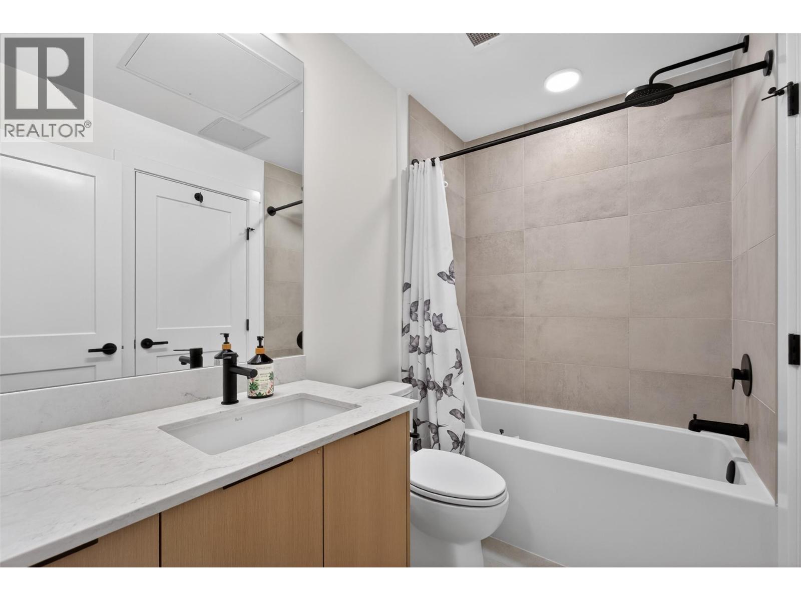 #211 620 Coronation Avenue - 15