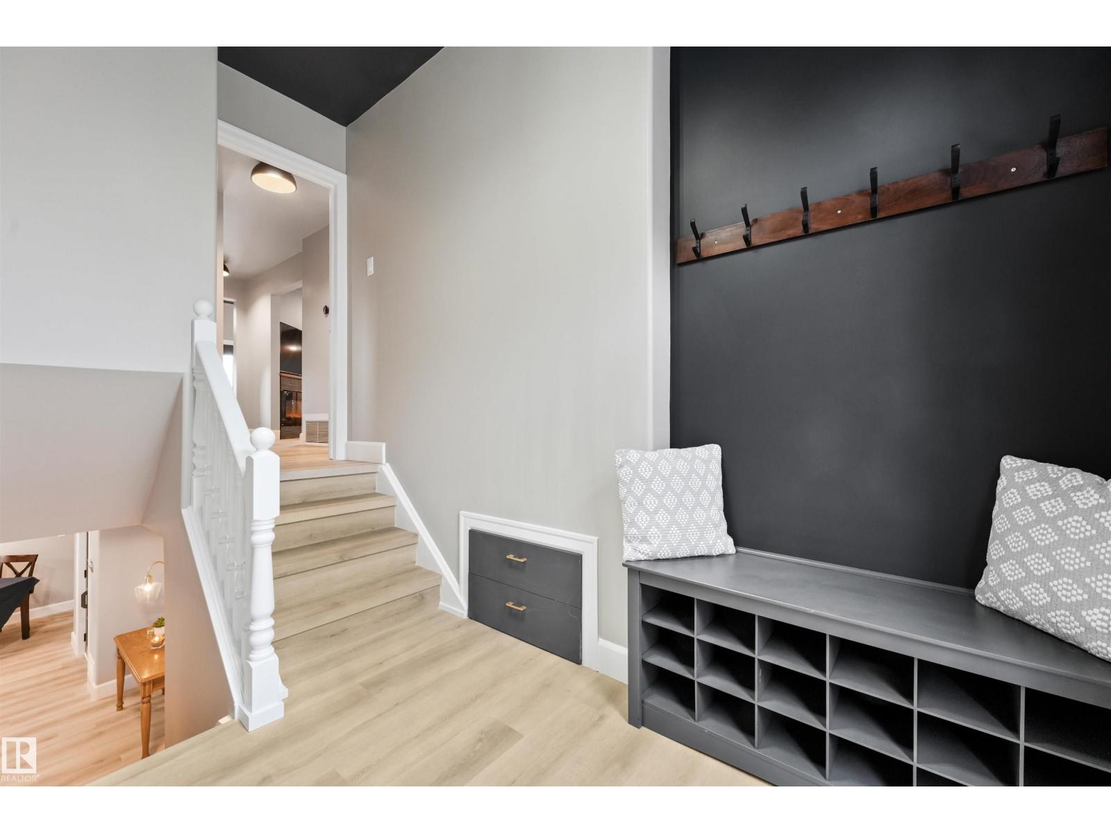 13427 111 ST NW — photo 15