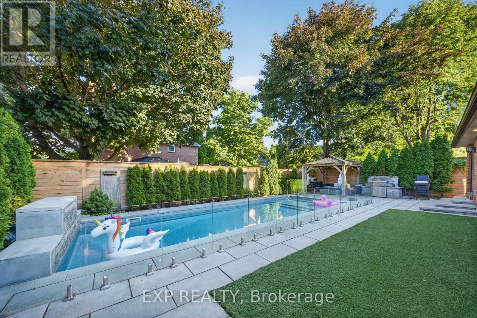 1158 CAMPBELL COURT - 11