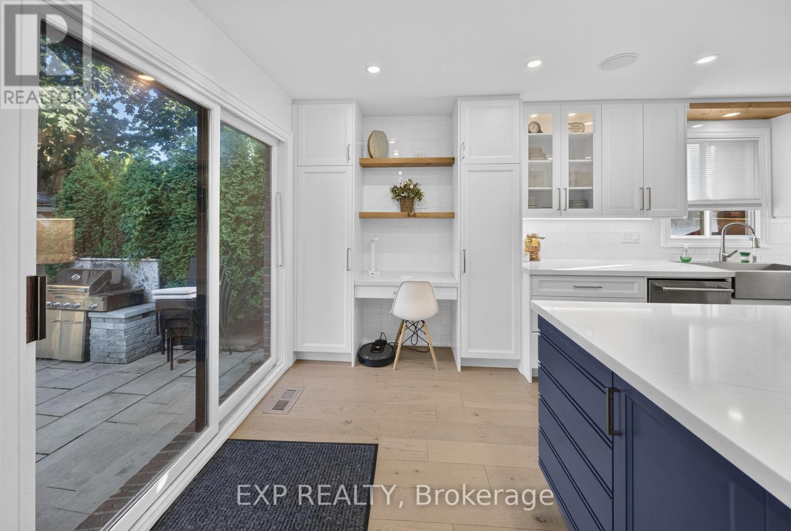 1158 CAMPBELL COURT - 29